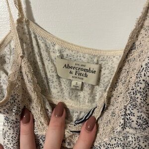 Abercrombie lace tank top